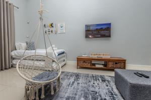 The Cube Executive Self-Catering Apartments 10A