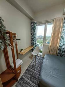 Comfy unit at SMDC Breeze Residences near PICC, MOA, NAIA Airport, CCP with a view!