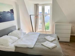 Lovely 2-BR penthouse w balcony in Nørrebro - 72