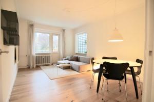 Refurbished 1-BR apartment in Charlottenlund - 180