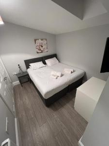 Stunning 2 bedroom ground floor Apartment