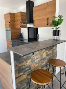 Maisons de vacances Villa balneaire a 300m de la mer Piscine&SPA : photos des chambres