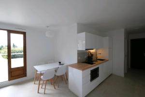 Rouleraventoux, Gîte sportif avec piscine, sauna, salle de sport, jardin