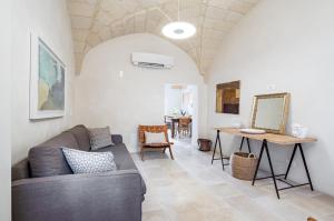 GuestHost - Ca dAntonia Casa tipica salentina