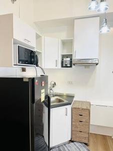 Loft-Style Condo @ Avida Towers with Wifi