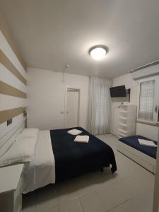 Hotel Villa Lina ANGOLO VIALE DANTE