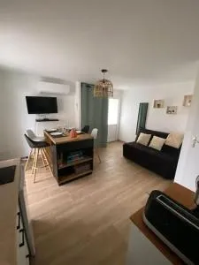 Le HappyNous, cosy, climatisé, wifi, parking privé intérieur - La Mule-Blanche