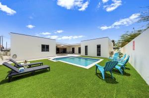 Koyari 35-F - 4hvězdičkové hotely ve městě Palm-Eagle Beach