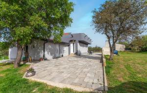 Pet Friendly Home In Pula With Wifi