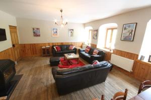 Chalets La Vieille Ferme de la Moussiere : photos des chambres