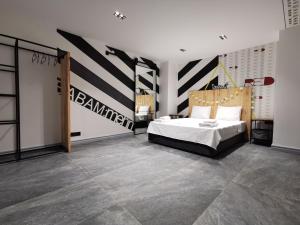 RED PREMIUM VIP CUSTOM DESIGN VILLA WITH TURKISH BBQ+PRVT SWMG POOL