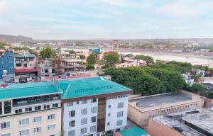 Hotel Green - Behind Parmarth Niketan