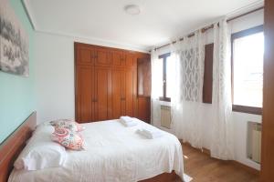 Entre Castillo y Catedral VuT 09587