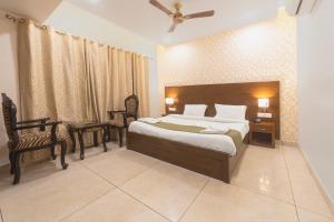 Hotel Green - Behind Parmarth Niketan