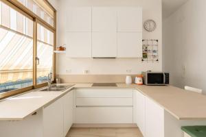 Cute Flat near the Beach with Parking