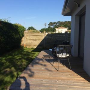 Appartements Joli studio de 25m2 avec terrasse, ideal pour un couple : photos des chambres