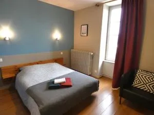 Gîte la loutière - 蒙蒂尼恩莫万