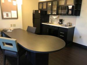 Candlewood Suites Fort Wayne - NW by IHG
