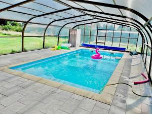 Maisons de vacances La Condelisana - Maison spacieuse avec piscine : photos des chambres