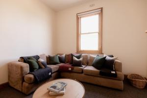 Maple House - Charming family cottage in Sandy Bay