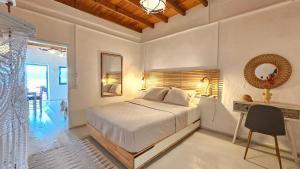 Nostromo Sirma & on Thalassa