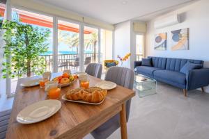 Dreams by the sea 2 bedrooms & 2 baths by 10ToSea