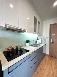 Deluxe Studio Vinhomes Green Bay Near My Dinh and Dcapital