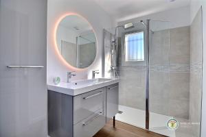 Maisons de vacances Les Villas du Soleil : photos des chambres