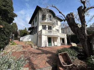 Elegante Villa Vista Mare