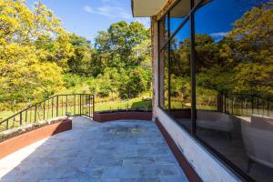 Spectacular House in Boquete wKing Beds & Hot Tub