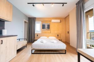 Olynthus Luxury Rooms & Suites