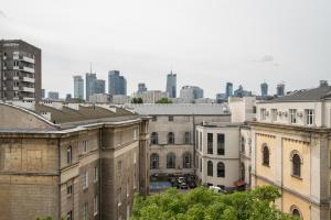 Old Town 3-Bedroom Apartment by BookingHost