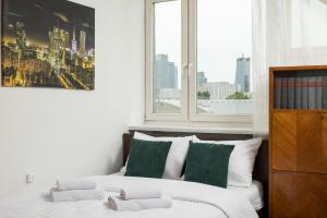 Old Town 3-Bedroom Apartment by BookingHost