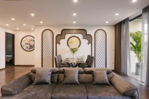 FAMILIA WESTLAKE PREMIUM Xuan Dieu
