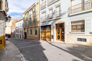 Central apartment with pool