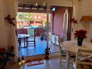 Casa Atalanta - huis met zwembad in Albatros 2