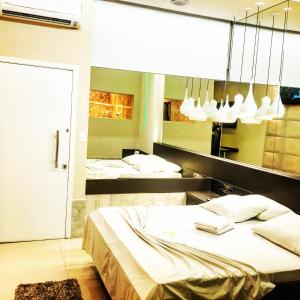 Dinys Motel (Adults Only)