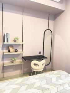 Lux 2 Br Anderson above Pakuwon mall center