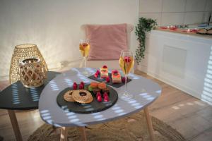 Appartements Pacat Insolite Jacuzzi ParkingFree Centre a 5min : photos des chambres