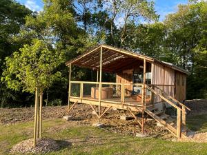 Campings La Buissonniere Lodges : photos des chambres