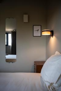 Hotels Hotel du DOMAINE SAINT LOUP : Chambre Double