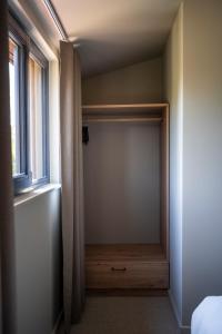 Hotels Hotel du DOMAINE SAINT LOUP : photos des chambres