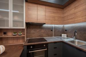 Marianthi Theatre by RentalsPro - Nea Moudania Halkidiki