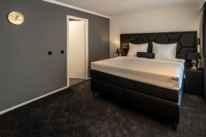 Square Boutique Hotel & Brasserie