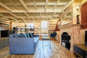 Old Lille apartment with terrace