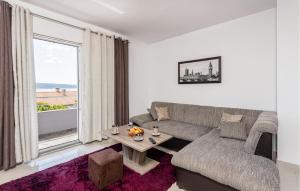 Stunning Apartment In Crikvenica With Kitchen 
