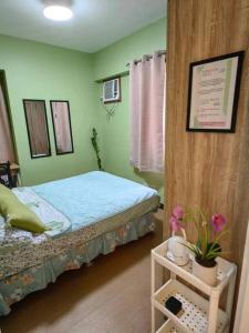 Urban Oasis 1 BR Condo at Visayas Avenue, Quezon City!!!