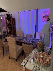 LOGIS HOTELS - Hotel et Restaurant L'Oceana : photos des chambres