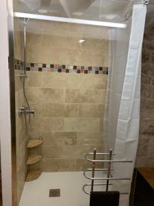 Appartements Studio Tourrettes-sur-loup, le charme de l-ancien : photos des chambres