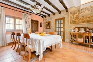 Masia Castellvi B&B